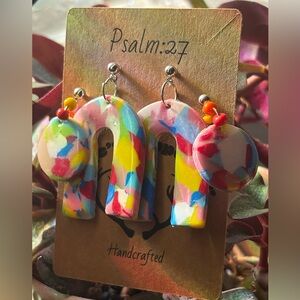 Spring colored fun set of 2 earrings